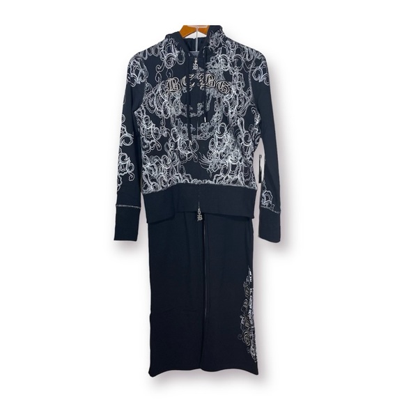 BCBG‎ MAXAZRIA Tracksuit Set Pants and Sweater Black Color Size Large